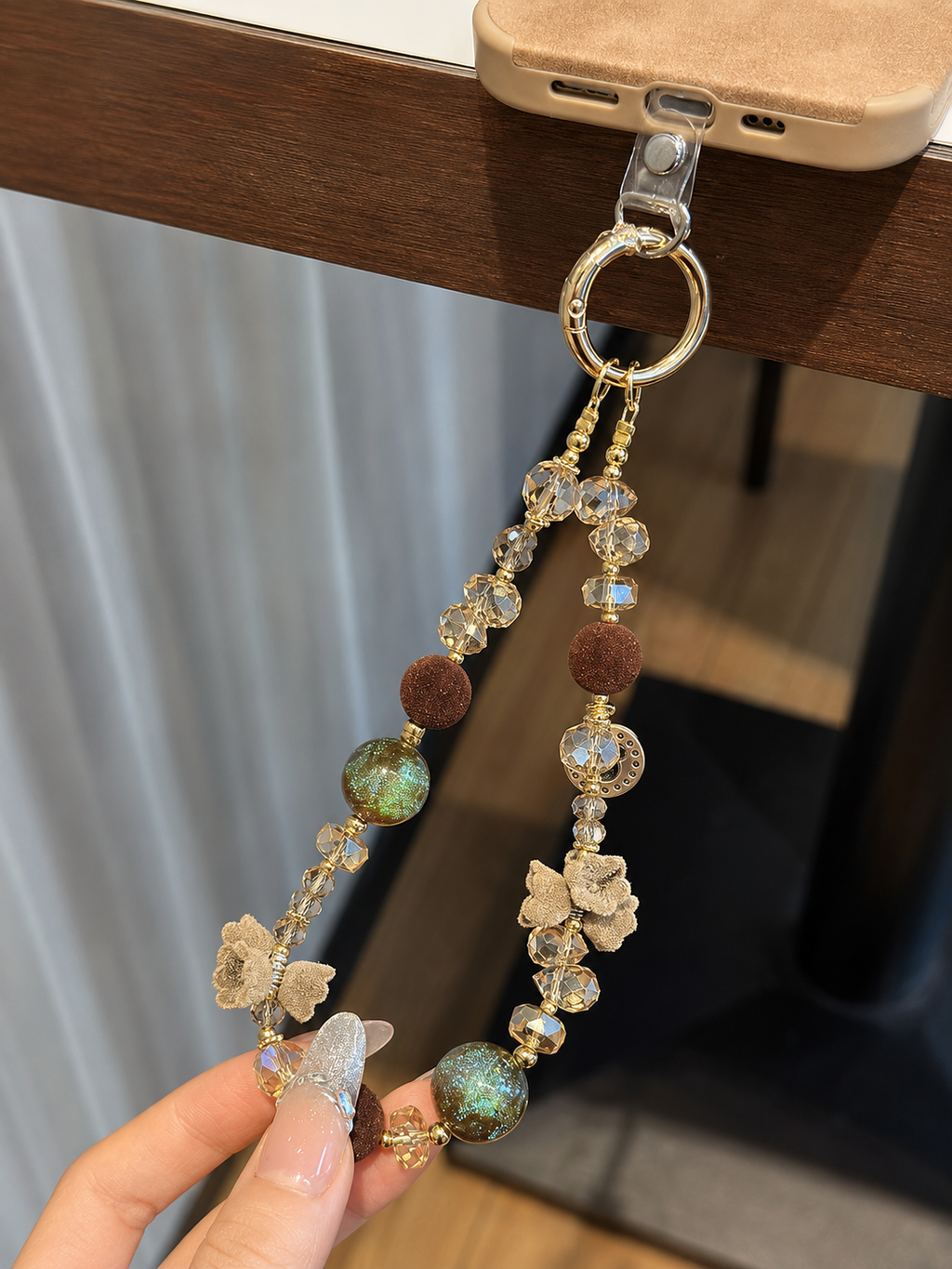 Maillard Crystal Beaded Phone Wrist Strap with Mouse Charm