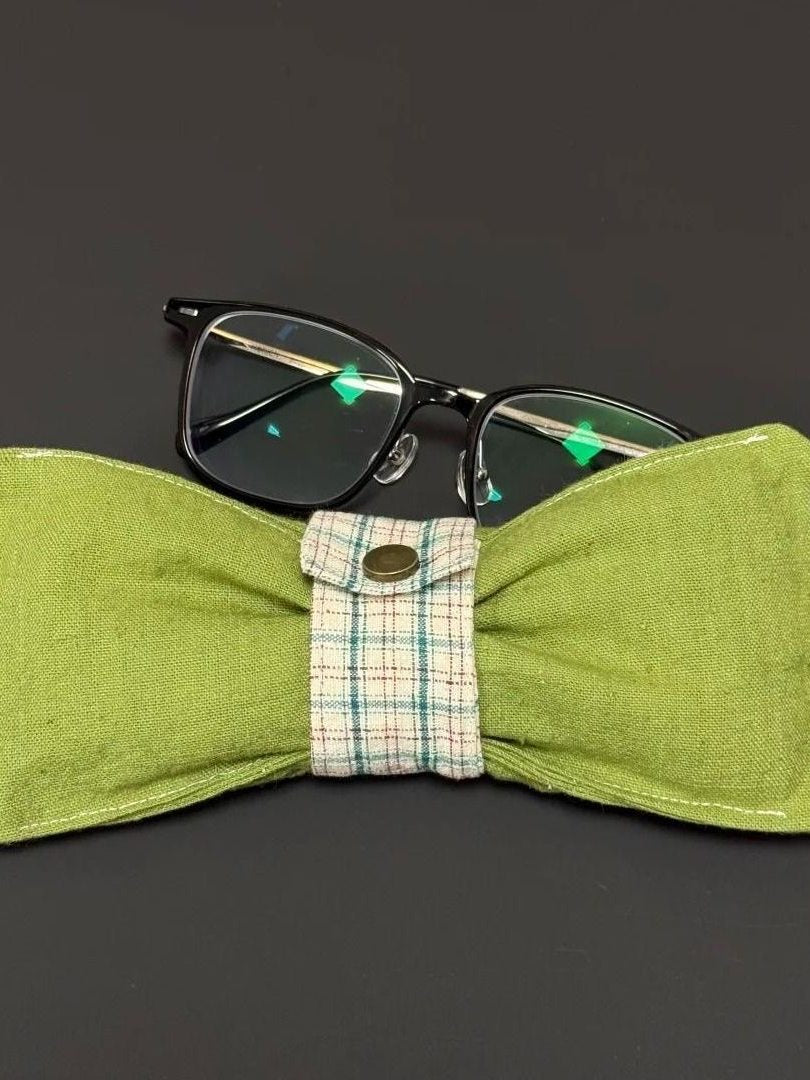 Avocado Green Bow-Knot Protective Eyewear Pouch