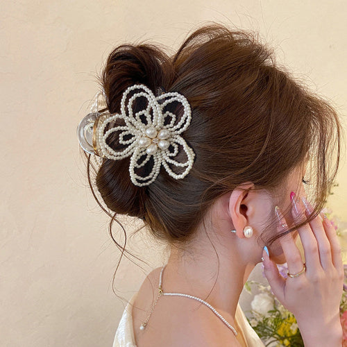 Pearl Flower Claw Hair Clip