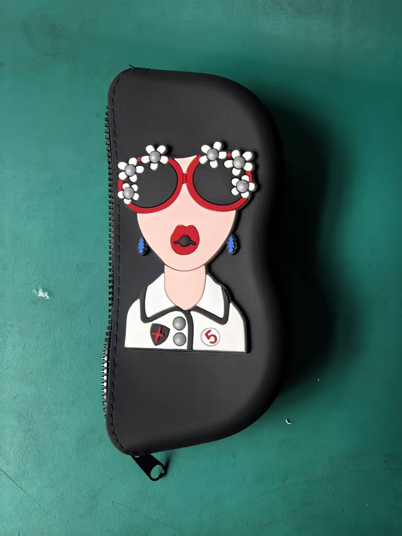 Portable Silicone Sunglasses & Coin Pouch