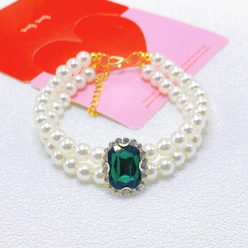 Vintage Pearl Cat Collar with Gem Pendant